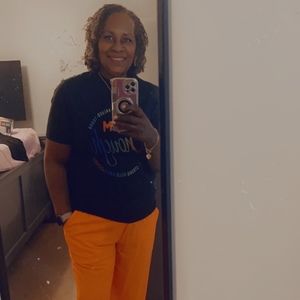 Meet your Posher, Sabrina